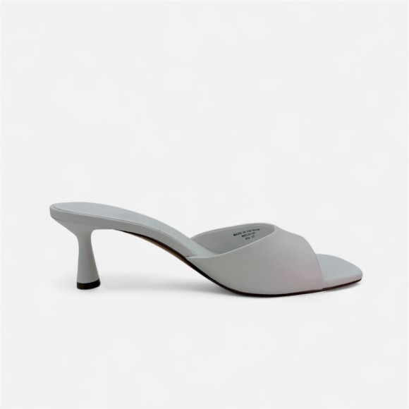 Giày cao gót hở mũi da PU mờ Vanilla Onyx