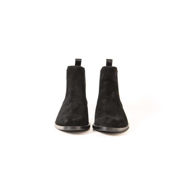 Obsidian Chelsea Boots